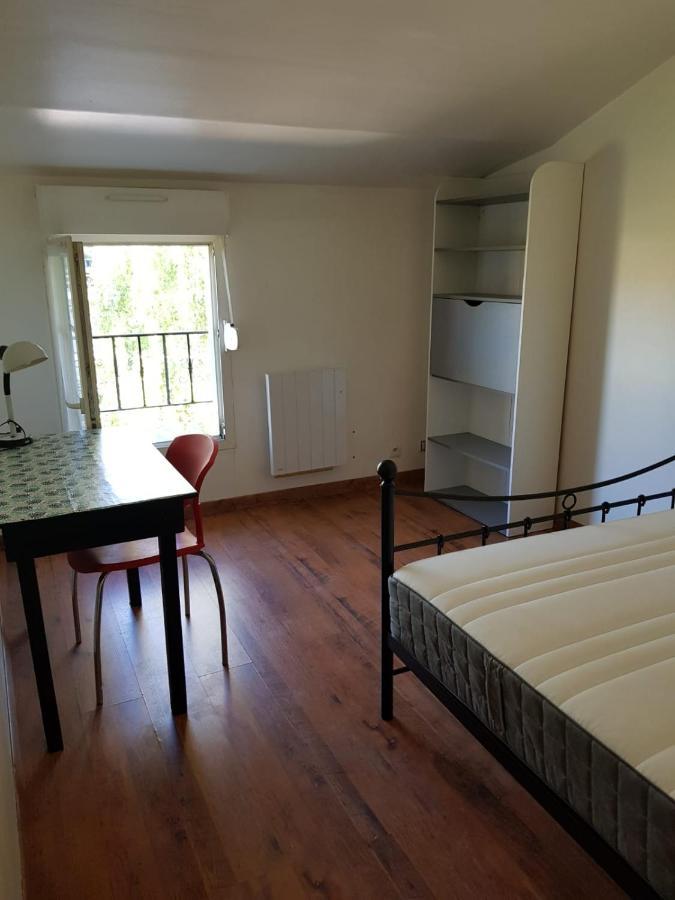 F4 Dans Maison Au Calme Pres Du Centre De Chalons En Champagne Ngoại thất bức ảnh