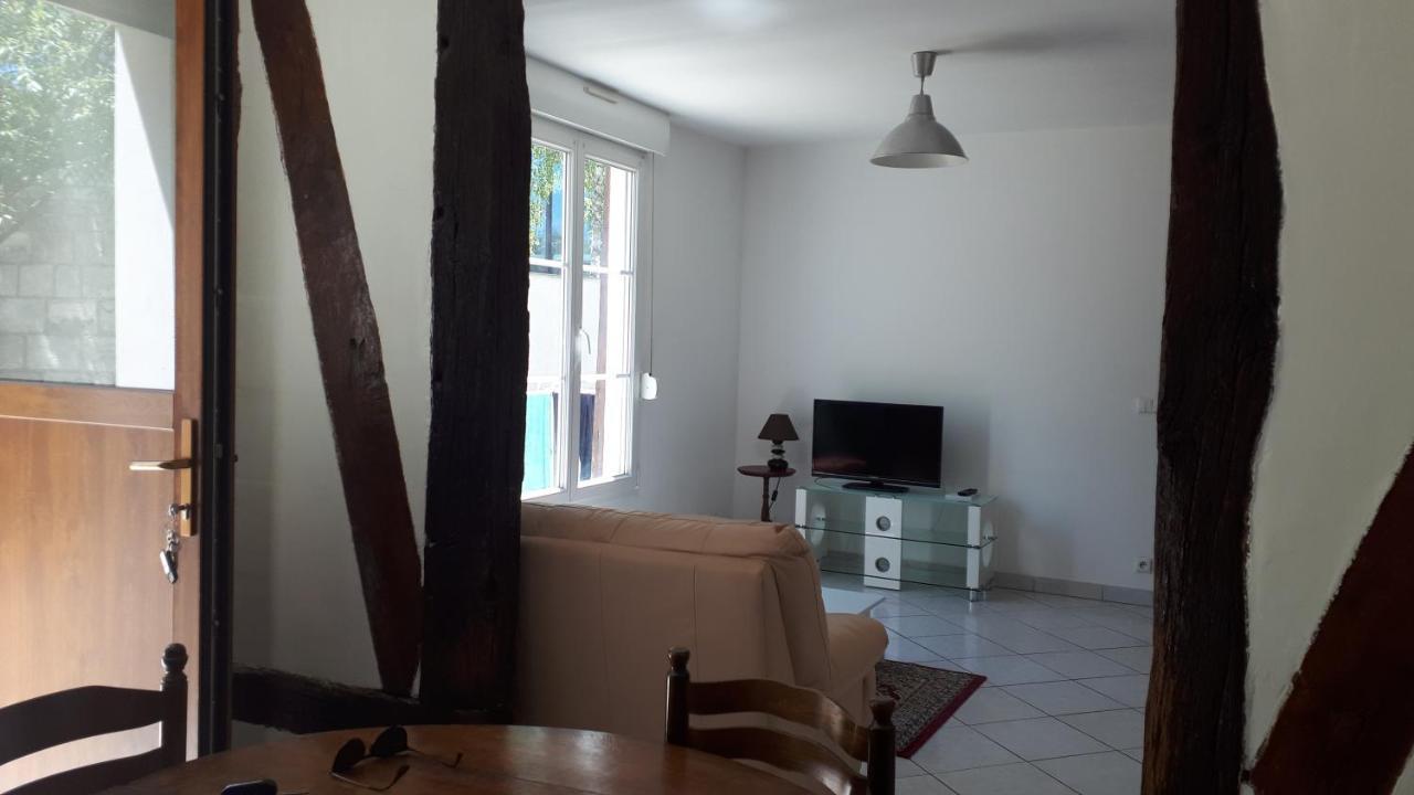 F4 Dans Maison Au Calme Pres Du Centre De Chalons En Champagne Ngoại thất bức ảnh